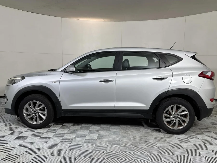 Used 2017 Hyundai Tucson 2.0 Premium auto - WeBuyCars Midstream Used 2017 Hyundai Tucson 2.0 Premium auto - WeBuyCars Midstream