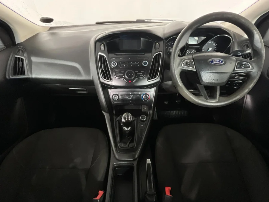 Used 2016 Ford Focus sedan 1.0T Ambiente - WeBuyCars George