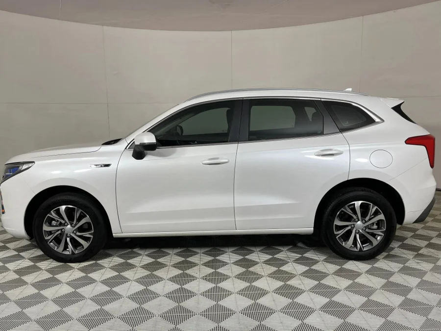 Used 2023 Haval Jolion 1.5 HEV Luxury - WeBuyCars JHB South