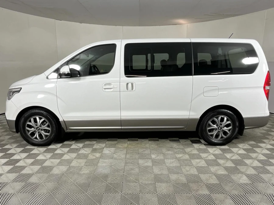 Used 2020 Hyundai H-1 2.5VGTi bus Elite 9-seater - WeBuyCars The Dome Used 2020 Hyundai H-1 2.5VGTi bus Elite 9-seater - WeBuyCars The Dome