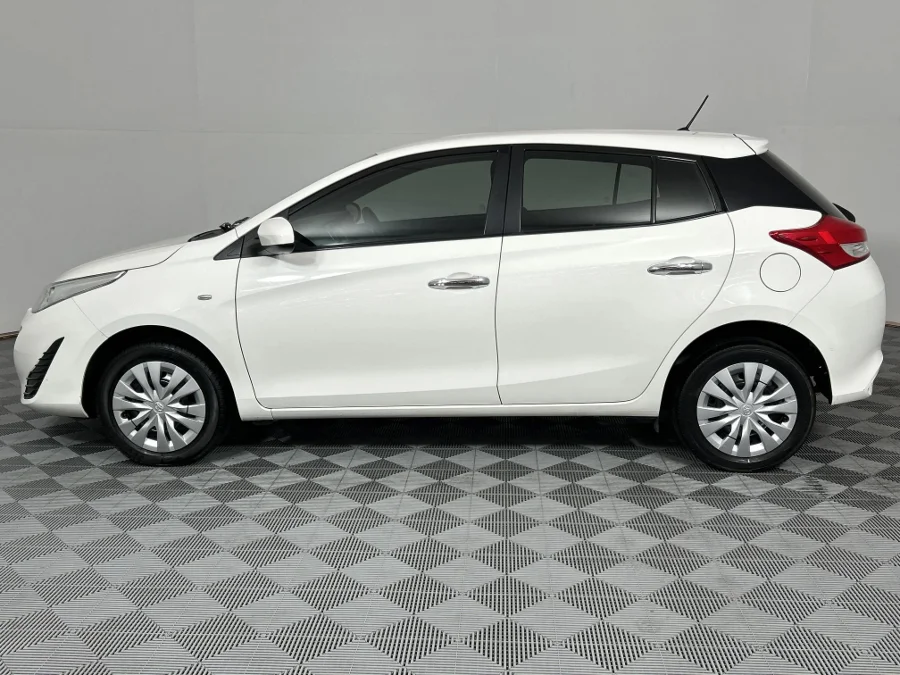 Used 2018 Toyota Yaris 1.5 Xi - WeBuyCars Lansdowne