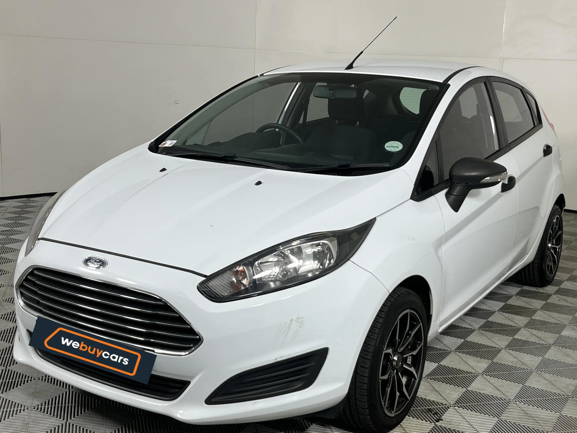 Used 2015 Ford Fiesta 5-door 1.0T Ambiente auto