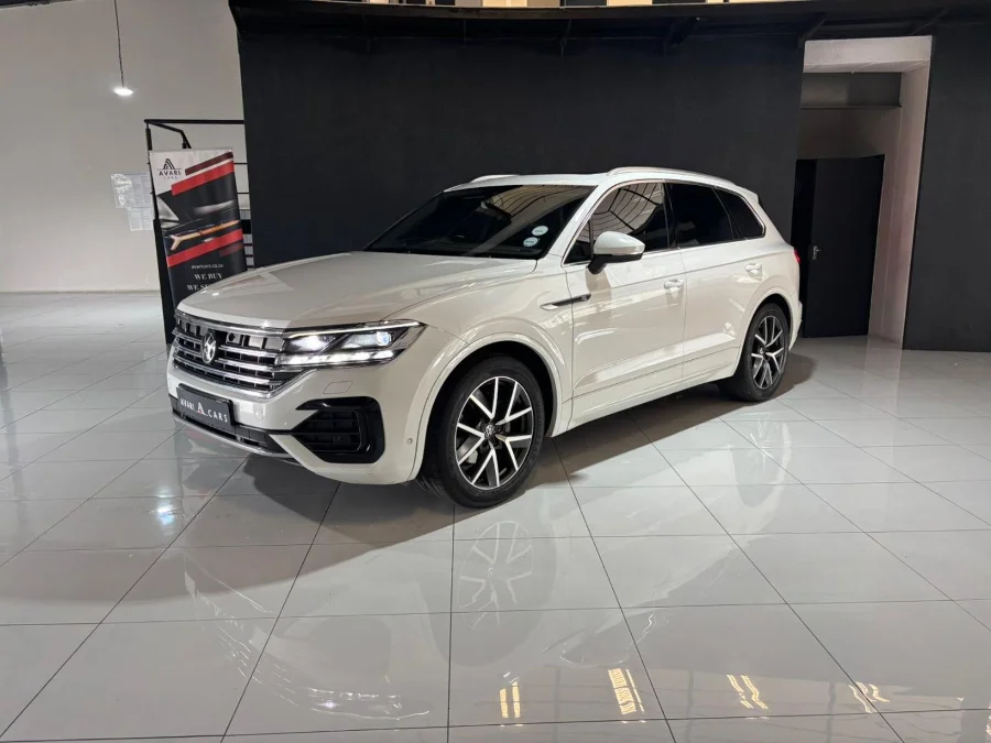 Used 2022 Volkswagen Touareg V6 TDI Executive R-Line - Avari Cars