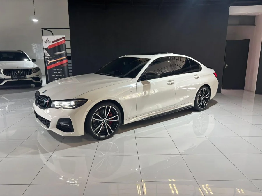 Used 2022 BMW 3 Series 320i M Sport - Avari Cars