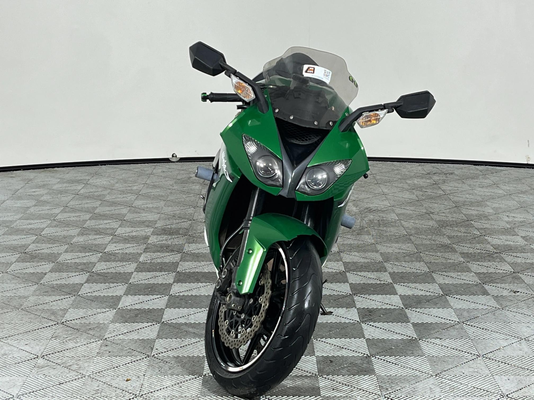 Used Used 2009 Kawasaki ZX 10-R for sale in Gauteng | Auto Mart