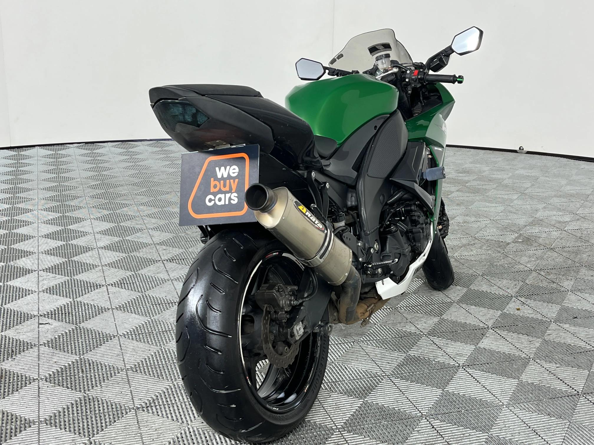 Used Used 2009 Kawasaki ZX 10-R for sale in Gauteng | Auto Mart