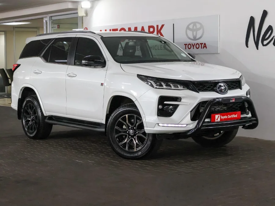 Used 2025 Toyota Fortuner 2.8GD-6 4x4 GR-Sport - SMG Toyota Cresta Used 2025 Toyota Fortuner 2.8GD-6 4x4 GR-Sport - SMG Toyota Cresta