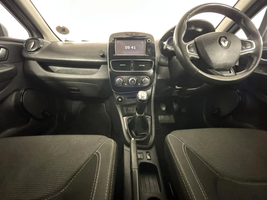 Used 2018 Renault Clio 66kW turbo Authentique - WeBuyCars Richmond