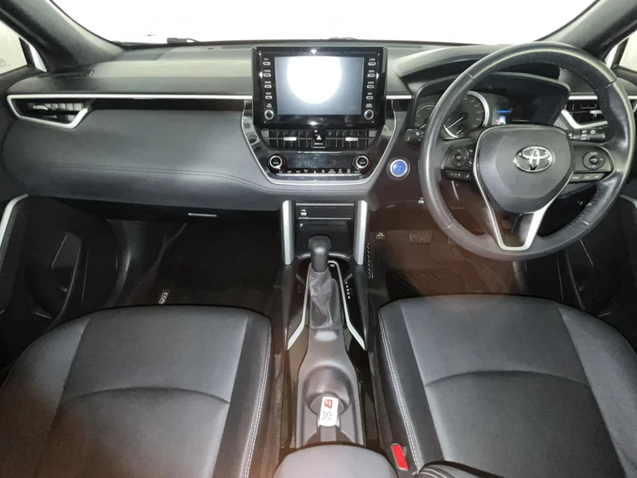 Used 2024 Toyota Corolla Cross 1.8 Hybrid XS - WeBuyCars Brackenfell Cape Town