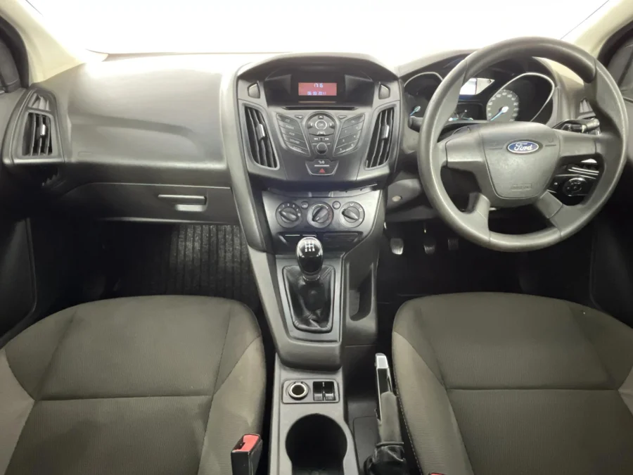 Used 2012 Ford Focus hatch 1.6 Ambiente - WeBuyCars Montana