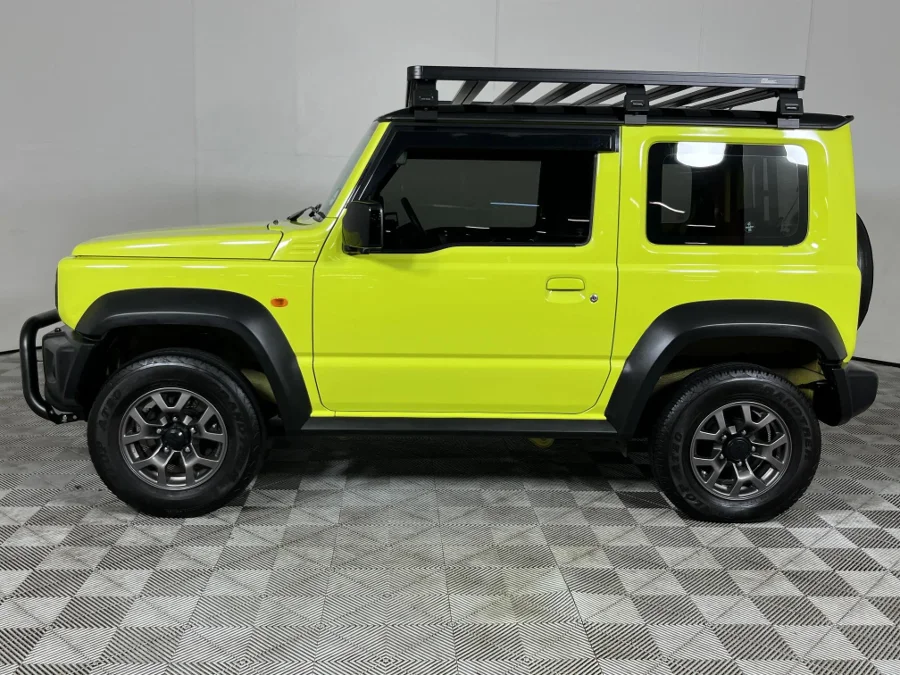 Used 2021 Suzuki Jimny 1.5 GLX AllGrip 3-door manual - WeBuyCars The Dome