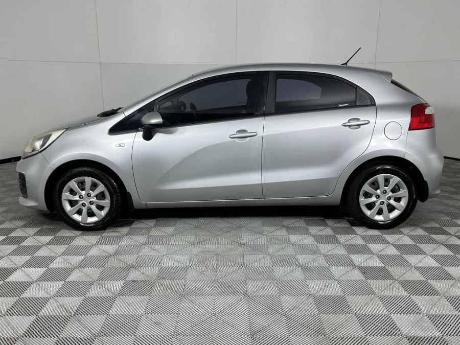 Used 2015 Kia Rio hatch 1.2 - WeBuycars East London