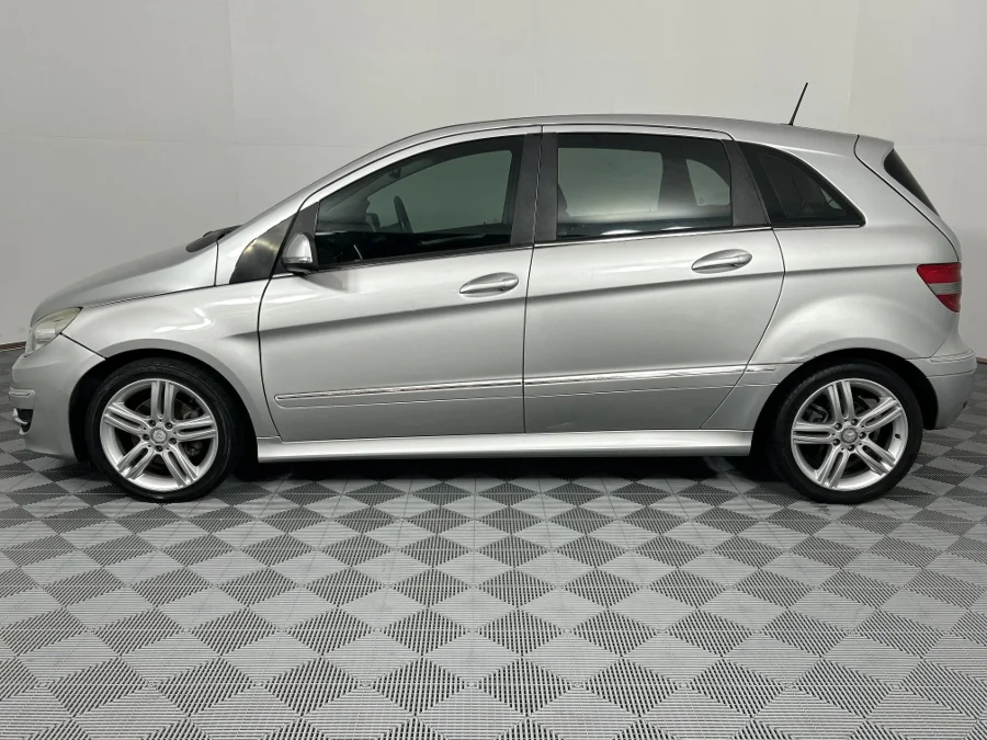 Used 2011 Mercedes-Benz B-Class B200 Sports auto - WeBuyCars Richmond Used 2011 Mercedes-Benz B-Class B200 Sports auto - WeBuyCars Richmond
