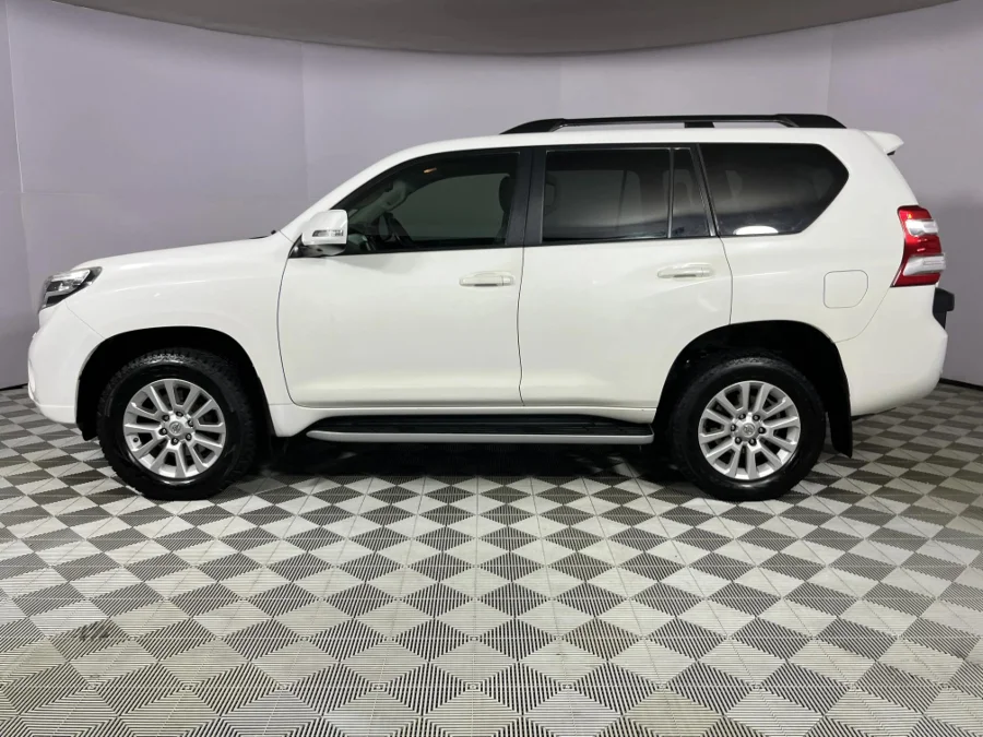 Used 2015 Toyota Land Cruiser Prado 3.0DT VX - WeBuyCars JHB South