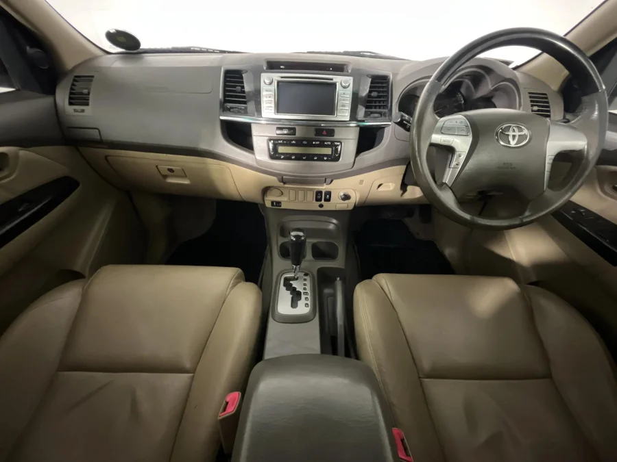 Used 2013 Toyota Fortuner 3.0D-4D Limited auto - WeBuyCars Lansdowne