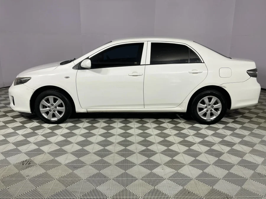 Used 2014 Toyota Corolla 1.6 Esteem - WeBuyCars Montana