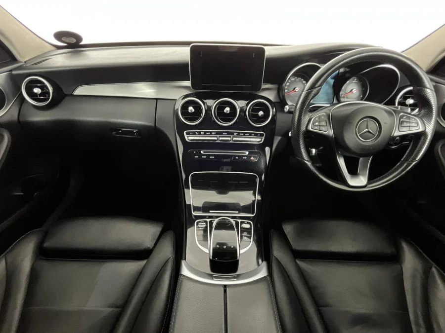 Used 2015 Mercedes-Benz C-Class C220d auto - WeBuyCars Montana