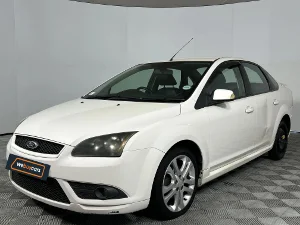 Used 2009 Ford Focus 2.0 4-door Si auto