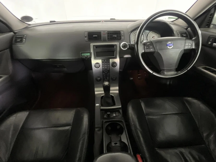 Used 2006 Volvo V50 2.4i - WeBuyCars Silverlakes