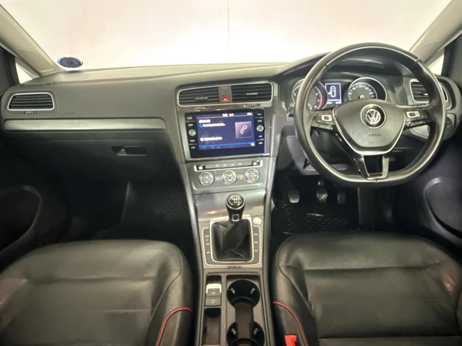 Used 2017 Volkswagen Golf 1.0TSI Comfortline - WeBuyCars Midstream