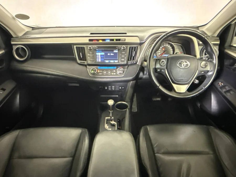 Used 2015 Toyota RAV4 2.2D-4D AWD VX - WeBuyCars Midstream Used 2015 Toyota RAV4 2.2D-4D AWD VX - WeBuyCars Midstream