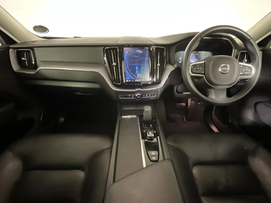 Used 2022 Volvo XC60 B5 Momentum - WeBuyCars Germiston
