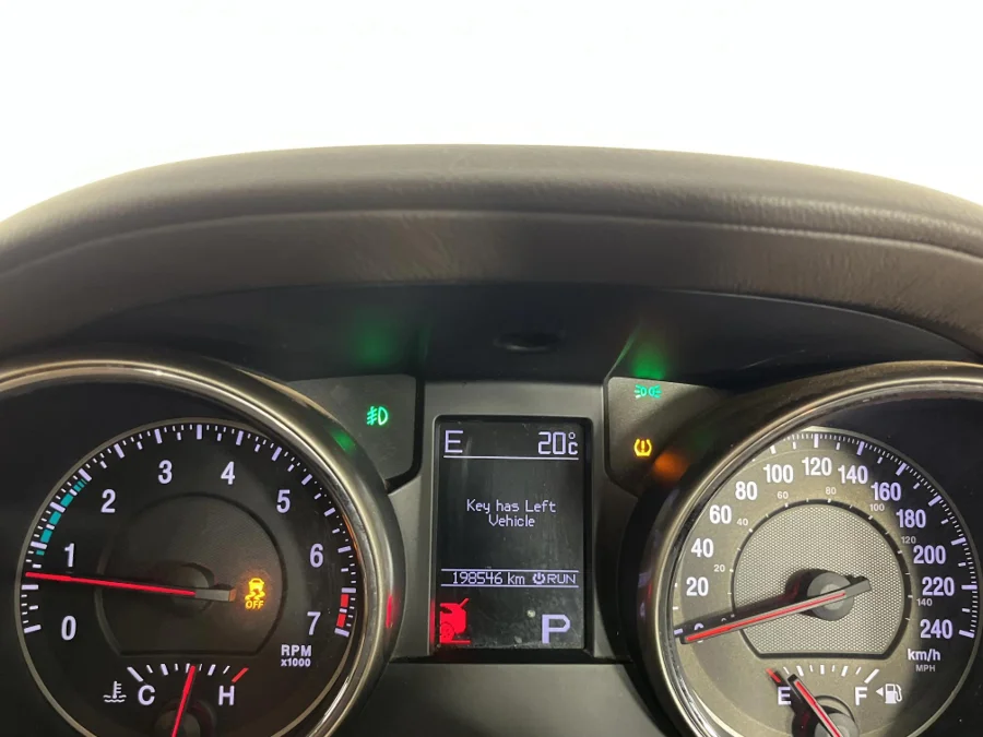 Used 2013 Jeep Grand Cherokee 3.6L Overland - WeBuyCars The Dome