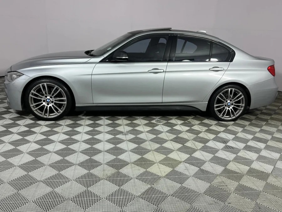 Used 2013 BMW 3 Series 328i M Sport sports-auto - WeBuyCars Lansdowne