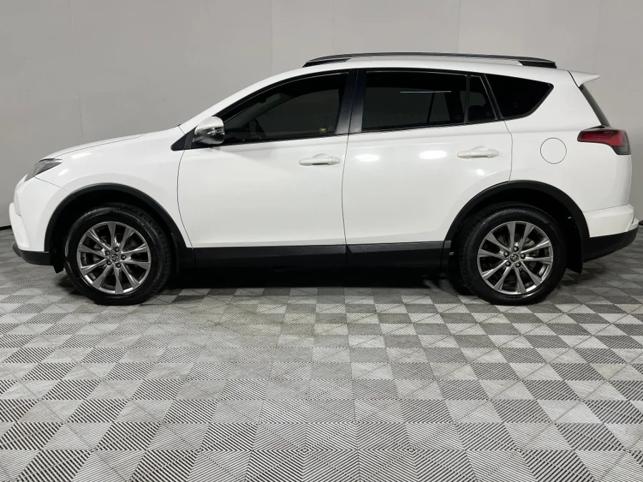 Used 2016 Toyota RAV4 2.2D-4D AWD VX - WeBuyCars Pietermaritzburg