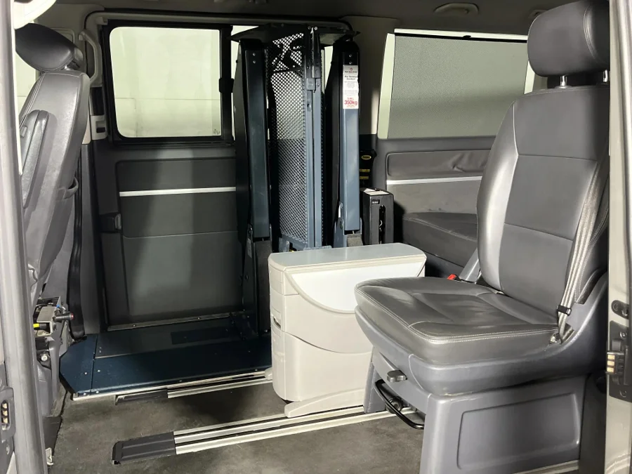 Used 2013 Volkswagen Caravelle 2.0BiTDI 4Motion auto - WeBuyCars Germiston