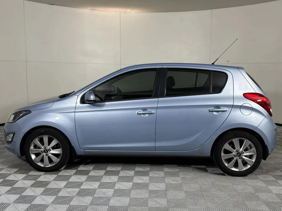 Used 2013 Hyundai i20 1.4CRDi Glide - WeBuyCars Midstream