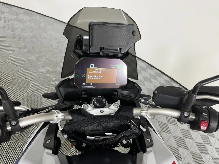 Used 2025 BMW F Series F 900 GS - WeBuyCars The Dome Used 2025 BMW F Series F 900 GS - WeBuyCars The Dome