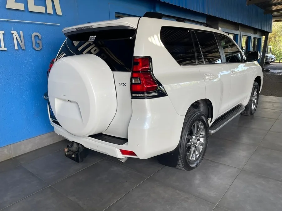 Used 2018 Toyota Land Cruiser Prado 3.0DT VX - Private Seller