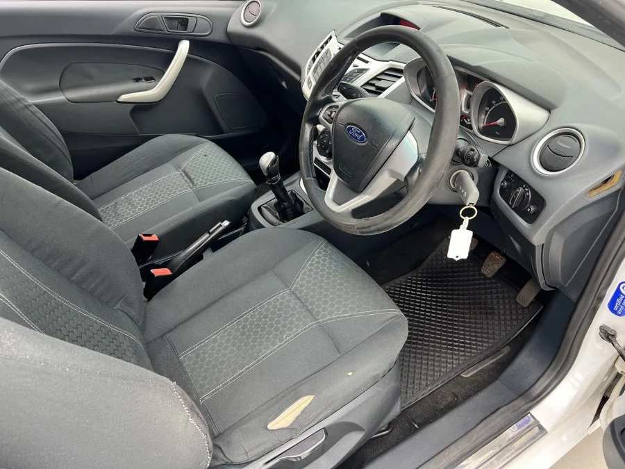 Used 2010 Ford Fiesta 1.4 3-door Titanium - EBK Auto