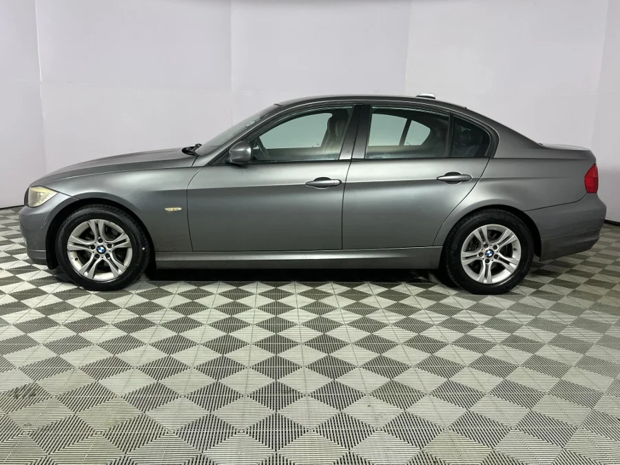Used 2010 BMW 3 Series 320i Innovations - WeBuyCars Durban