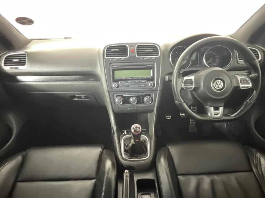 Used 2009 Volkswagen Golf GTI - WeBuyCars Montana