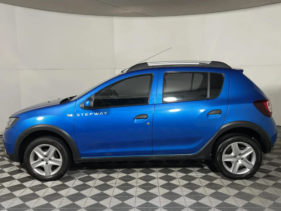 Used 2016 Renault Sandero Stepway 66kW turbo - WeBuyCars Germiston