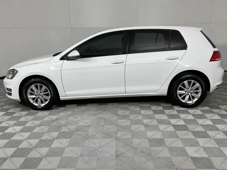 Used 2015 Volkswagen Golf 1.2TSI Trendline - WeBuycars East London