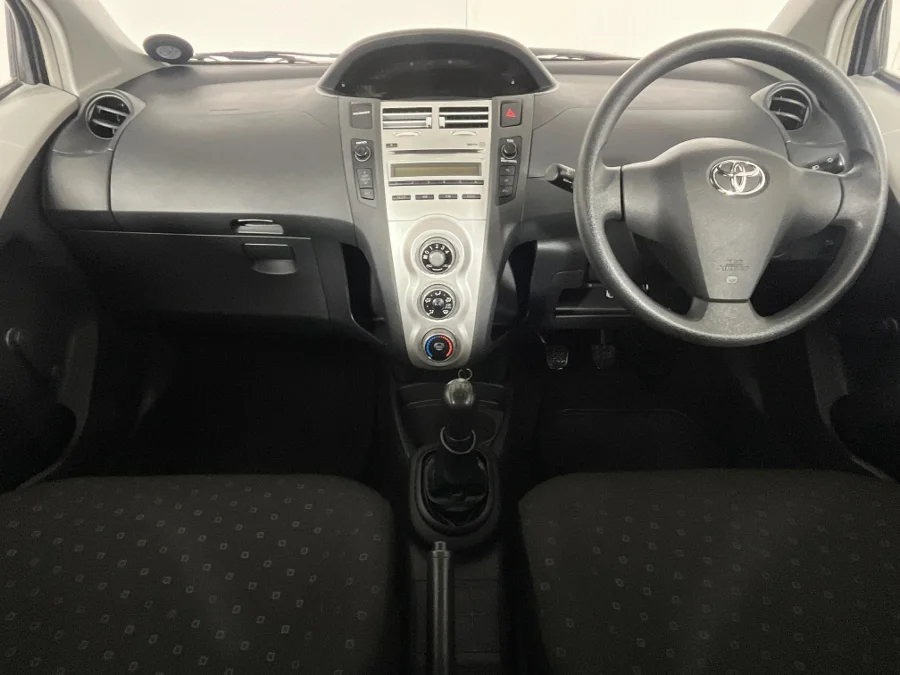 Used 2006 Toyota Yaris 1.3 5-door T3 - WeBuycars East London