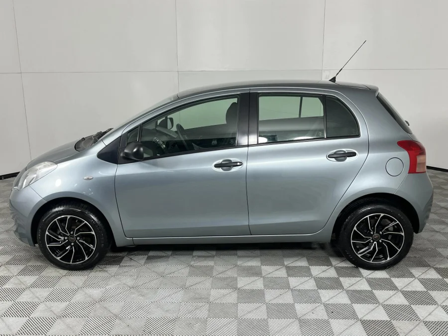 Used 2006 Toyota Yaris 1.3 5-door T3 - WeBuycars East London
