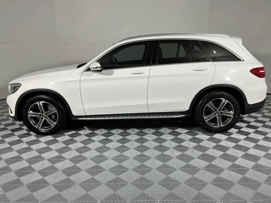 Used 2018 Mercedes-Benz GLC 300 4Matic - WeBuyCars Vereeniging