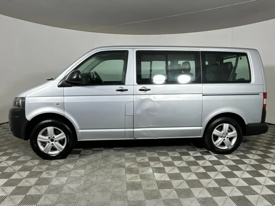 Used 2014 Volkswagen Transporter 2.0BiTDI crew bus SWB 4Motion auto - WeBuyCars The Dome