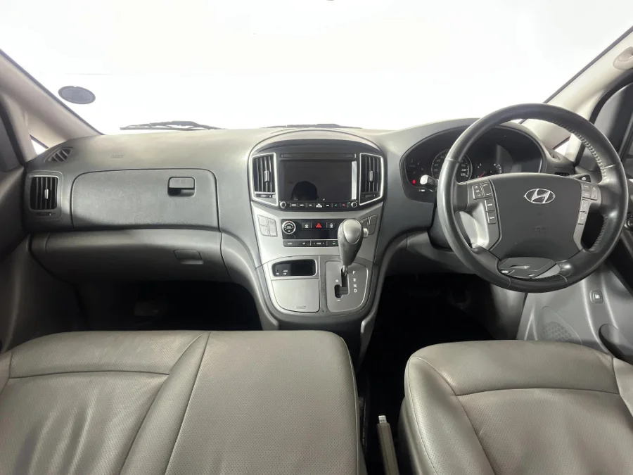 Used 2019 Hyundai H-1 2.5VGTi bus Elite 9-seater - WeBuyCars Rustenburg Used 2019 Hyundai H-1 2.5VGTi bus Elite 9-seater - WeBuyCars Rustenburg