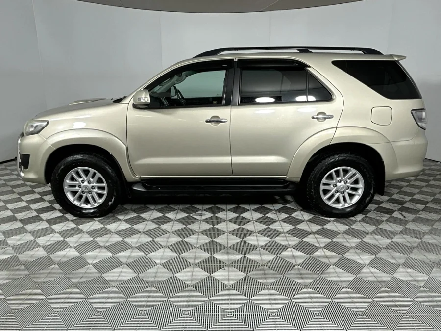 Used 2014 Toyota Fortuner 3.0D-4D Limited - WeBuyCars Richmond
