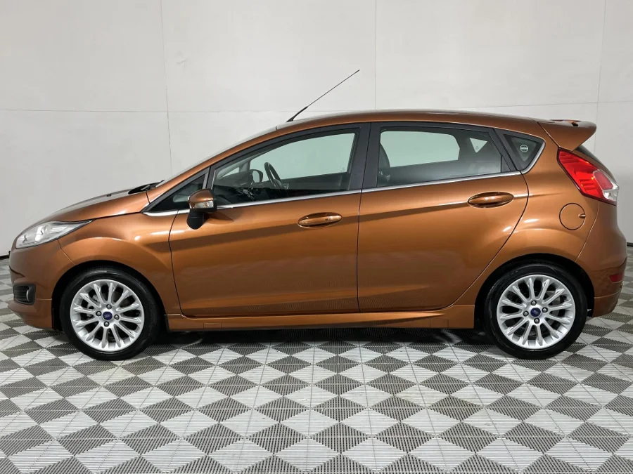 Used 2014 Ford Fiesta 5-door 1.0T Titanium - WeBuyCars JHB South