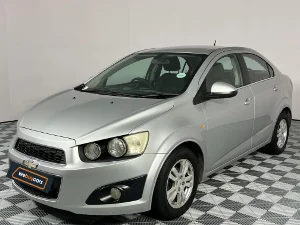 Used 2014 Chevrolet Sonic sedan 1.4 LS Used 2014 Chevrolet Sonic sedan 1.4 LS