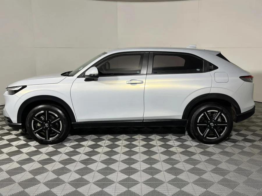 Used 2023 Honda HR-V 1.5 Comfort - WeBuyCars The Dome