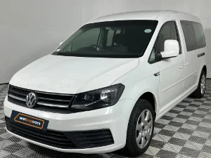 Used 2016 Volkswagen Caddy Maxi 2.0TDI crew bus