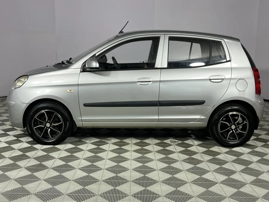 Used 2011 Kia Picanto 1.1 Striker - WeBuyCars Durban Used 2011 Kia Picanto 1.1 Striker - WeBuyCars Durban