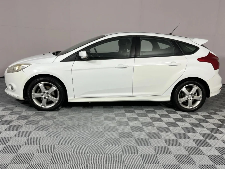 Used 2014 Ford Focus hatch 2.0TDCi Trend auto - WeBuyCars Lansdowne